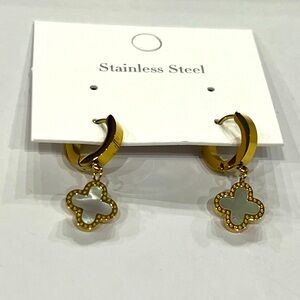 Clover earrings Gold and Shimmer Silver stainless Steal
